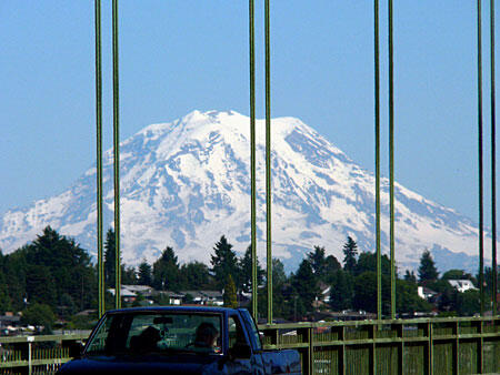 Mt Rainier from bridge
